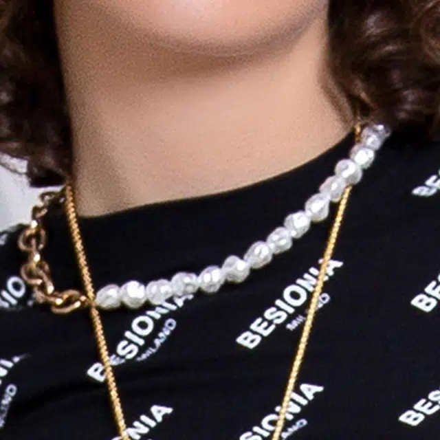 BESIONIA SS23 T