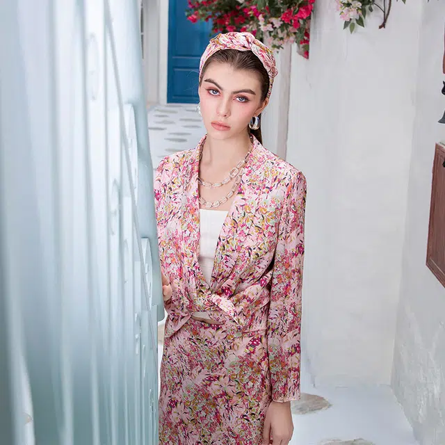 BESIONIA SS23