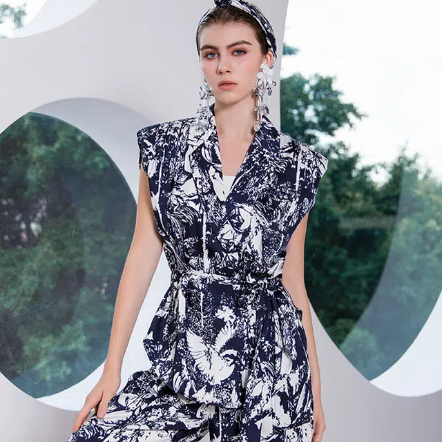 BESIONIA SS23