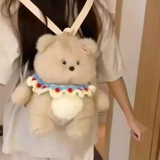 雅鹿 可爱熊公仔布偶娃娃多功能通勤 毛绒 双肩包 女款 奶茶小熊/奶糖小兔