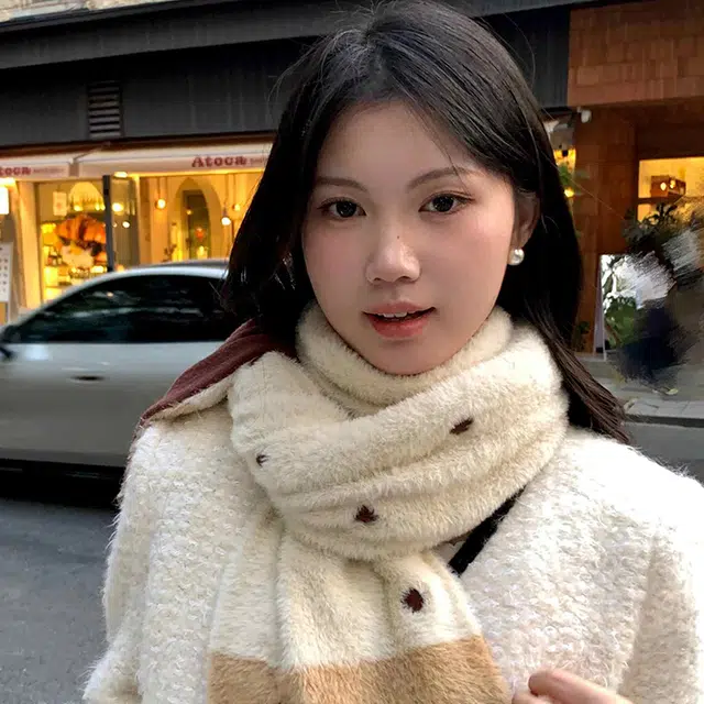 雅鹿 秋冬季可爱腊肠狗双面保暖加厚毛绒围巾户外出行防寒护颈学生百搭波点软糯围脖 仿羊绒 绒线围巾 男女同款情侣款 礼盒装