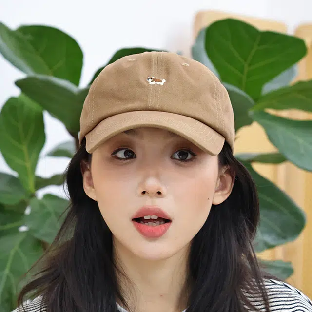 雅鹿 可爱卡通小狗刺绣简约软顶休闲百搭运动风大头围显脸小防晒遮阳 棉 鸭舌帽 男女同款情侣款
