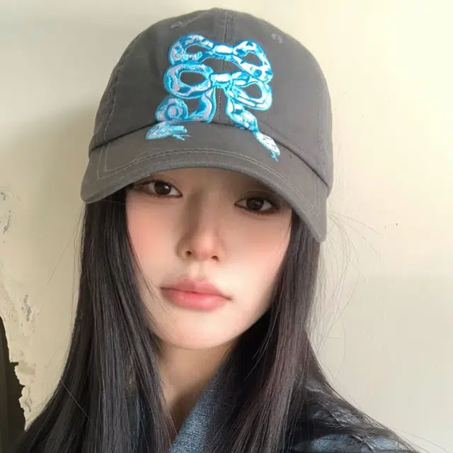 雅鹿 蝴蝶结小蛇刺绣印花水洗做旧户外出行防晒遮阳复古小众大头围显脸小 棉 鸭舌帽 男女同款情侣款