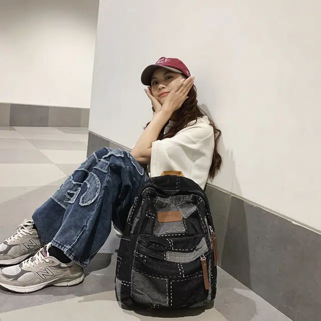 雅鹿 时尚水洗复古拼接出游初高中大学生通勤学院风百搭旅行 牛仔布拼涤纶 双肩包 男女同款情侣款 黑色/蓝色