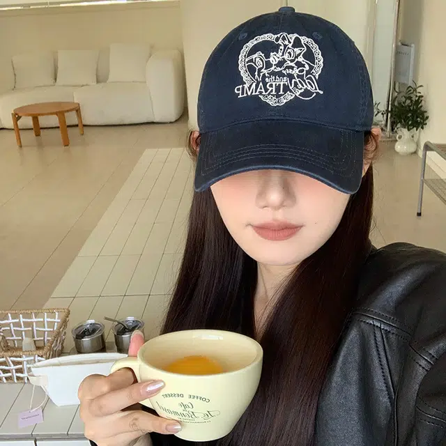 雅鹿 爱心小狗刺绣休闲软顶户外出行运动风防晒遮阳学生时尚百搭大头围显脸小 棉 鸭舌帽 男女同款情侣款