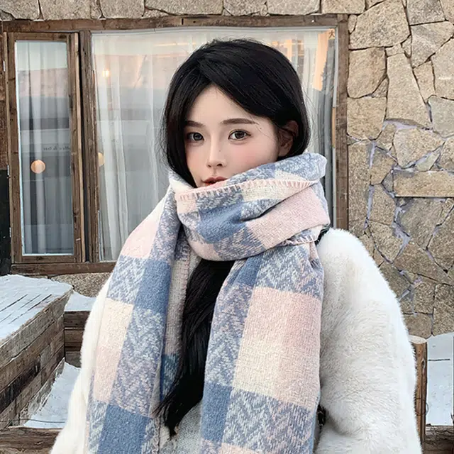 雅鹿 韩版温柔系蓝粉格纹保暖加厚显白流苏户外骑车防寒护颈甜美百搭 礼盒装 聚酯纤维 绒线围巾 男女同款情侣款