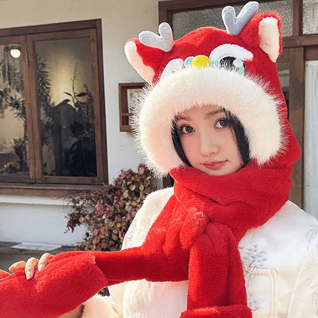 雅鹿 可爱国潮风醒狮龙新年新款红色帽子女可爱学生少女毛绒保暖护耳雷锋帽 聚酯纤维 斗篷帽 男女同款情侣款 礼盒装
