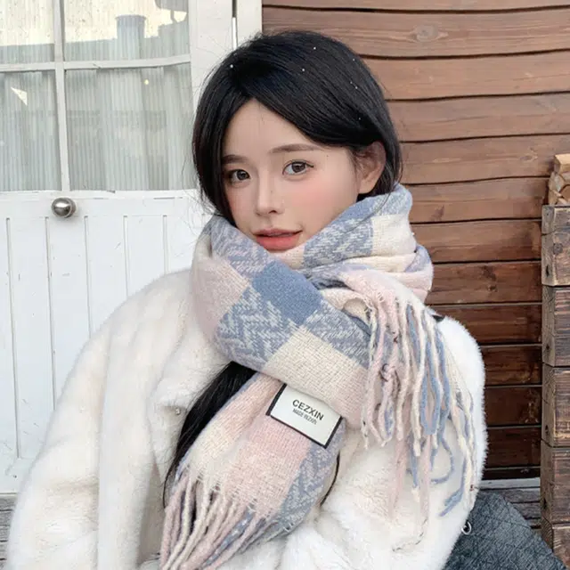 雅鹿 韩版温柔系蓝粉格纹保暖加厚显白流苏户外骑车防寒护颈甜美百搭 礼盒装 聚酯纤维 绒线围巾 男女同款情侣款