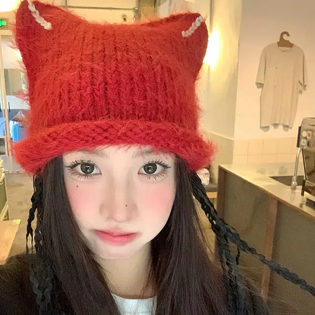 雅鹿 可爱猫耳流苏毛线帽秋冬季保暖加厚时尚防寒百搭毛绒显脸小学生百搭针织帽 棉 绒线帽 男女同款情侣款 礼盒装