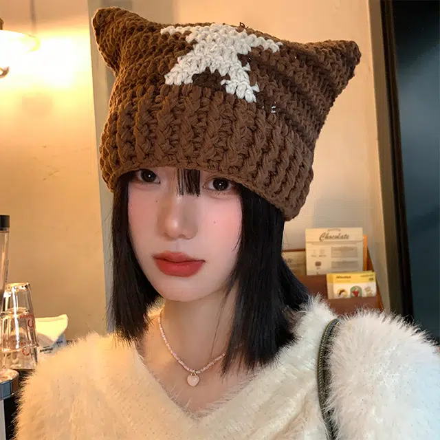 雅鹿 时尚亚比风可爱猫耳星星针织毛线帽秋冬季保暖护耳冷帽情侣显脸小套头帽 聚酯纤维 绒线帽 男女同款情侣款 礼盒装