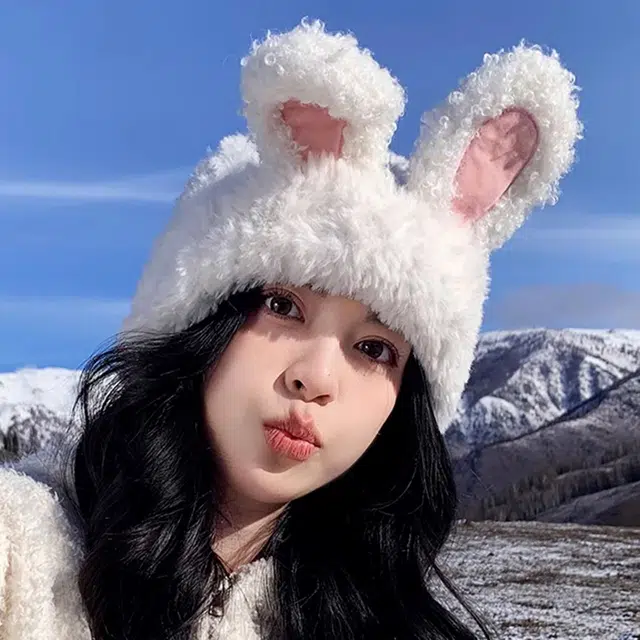 雅鹿 甜美可爱兔保暖加厚显脸小针织户外骑行拍照神器护耳防寒学生防风 聚酯纤维 绒线帽 男女同款情侣款 礼盒装