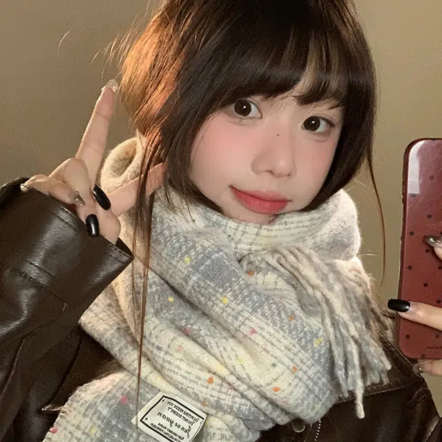 雅鹿 秋冬季彩虹豆保暖加厚超显白流苏披肩户外防寒护颈韩系氛围感学院风学生毛绒围脖 聚酯纤维 绒线围巾 男女同款情侣款 礼盒装