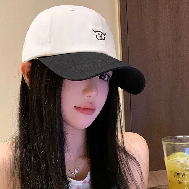 雅鹿 可爱小猪刺绣拼色软顶户外出游防晒遮阳时尚潮流百搭学生防晒遮阳大头围显脸小 棉 鸭舌帽 男女同款情侣款