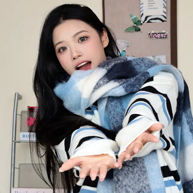 雅鹿 高级感马海毛温柔浪漫保暖加厚长款撞色格子显白流苏 秋冬防寒护颈百搭学生蓬松毛绒围脖 涤纶 绒线围巾 男女同款情侣款