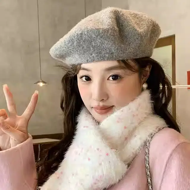 雅鹿 韩系氛围感彩色糖豆毛绒保暖加厚显白秋冬季学生防寒护颈百搭高级感软糯围脖 聚酯纤维 绒线围巾 男女同款情侣款 礼盒装