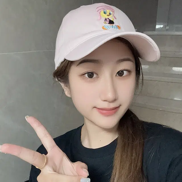 雅鹿 可爱卡通呆萌小黄鸭复古豹纹宽檐春夏季户外出游防晒遮阳学生时尚百搭大头围显脸小 棉 鸭舌帽 男女同款情侣款