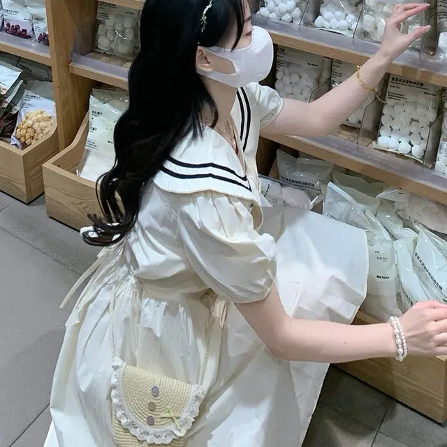 古莲菲 学院风水手服夏季海军领收腰款显瘦收腰短袖连衣裙 女款 杏色