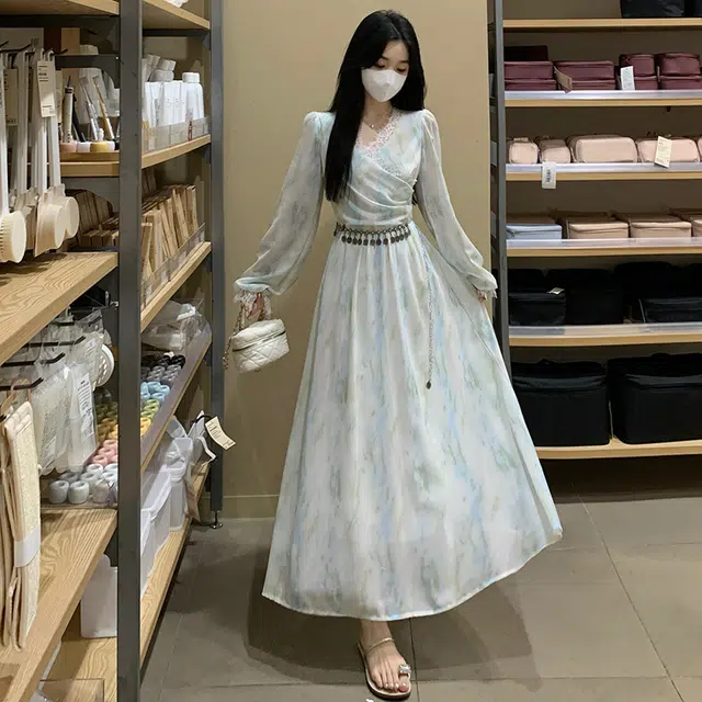 古莲菲 度假风海边茶歇法式温柔风收腰显瘦超仙女神范碎花气质连衣裙配腰链长袖连衣裙 女款 图色