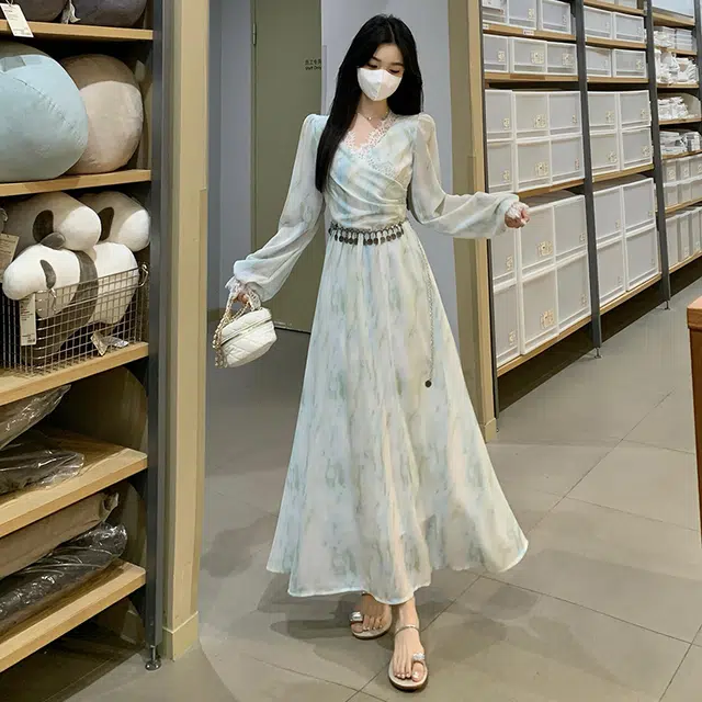 古莲菲 度假风海边茶歇法式温柔风收腰显瘦超仙女神范碎花气质连衣裙配腰链长袖连衣裙 女款 图色