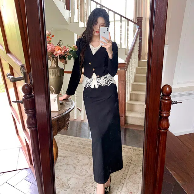 古莲菲 设计感洋气黑色小香风名媛气质高级感上衣半身裙时尚两件套裙装套装 女款