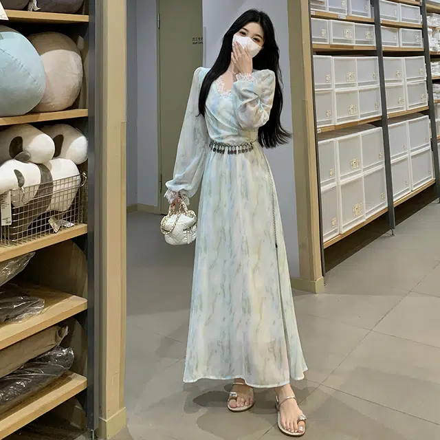 古莲菲 度假风海边茶歇法式温柔风收腰显瘦超仙女神范碎花气质连衣裙配腰链长袖连衣裙 女款 图色