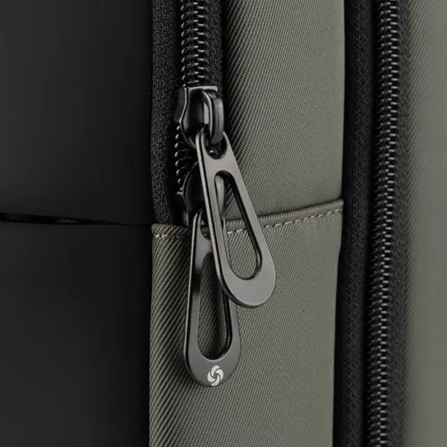 SAMSONITE FINNART