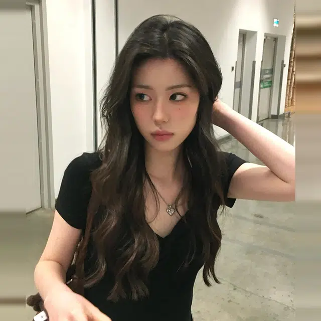 ABBY GODDESS T