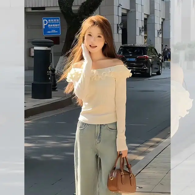 ABBY GODDESS T