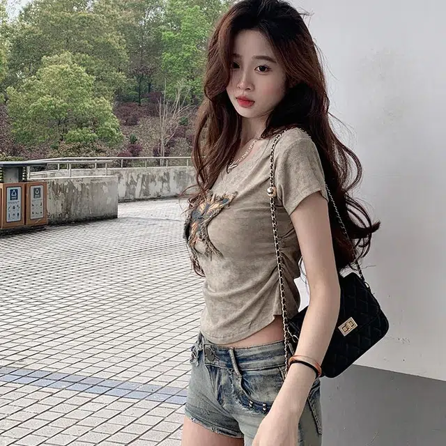 ABBY GODDESS T