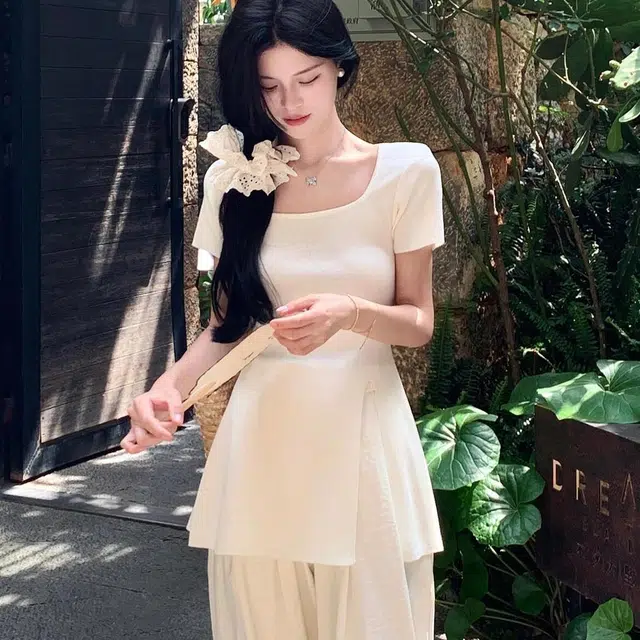 ABBY GODDESS T