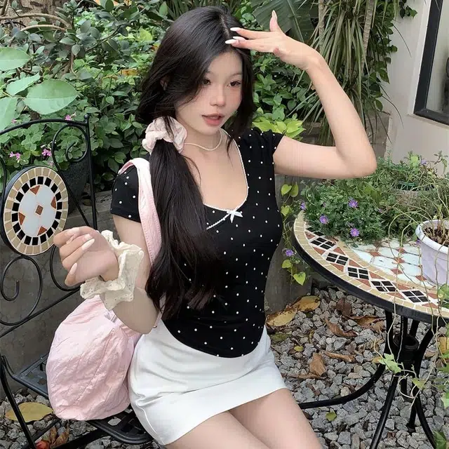 ABBY GODDESS T