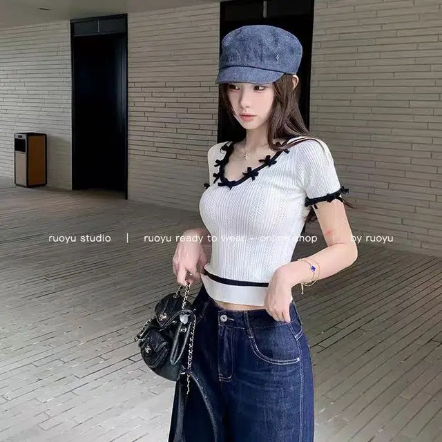 ABBY GODDESS T