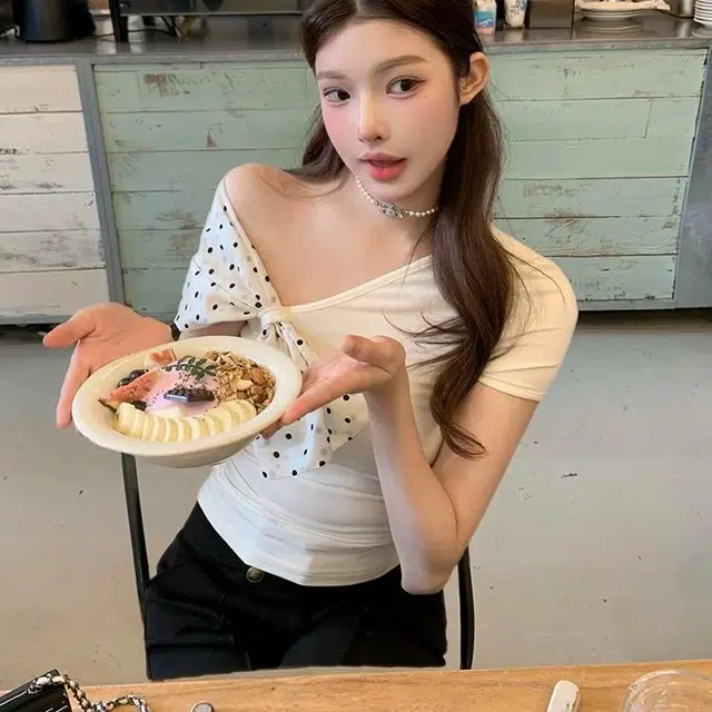 ABBY GODDESS T