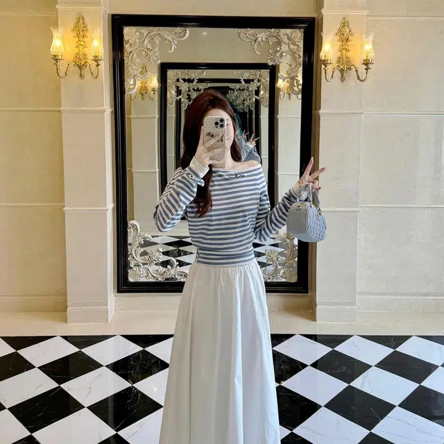 ABBY GODDESS T
