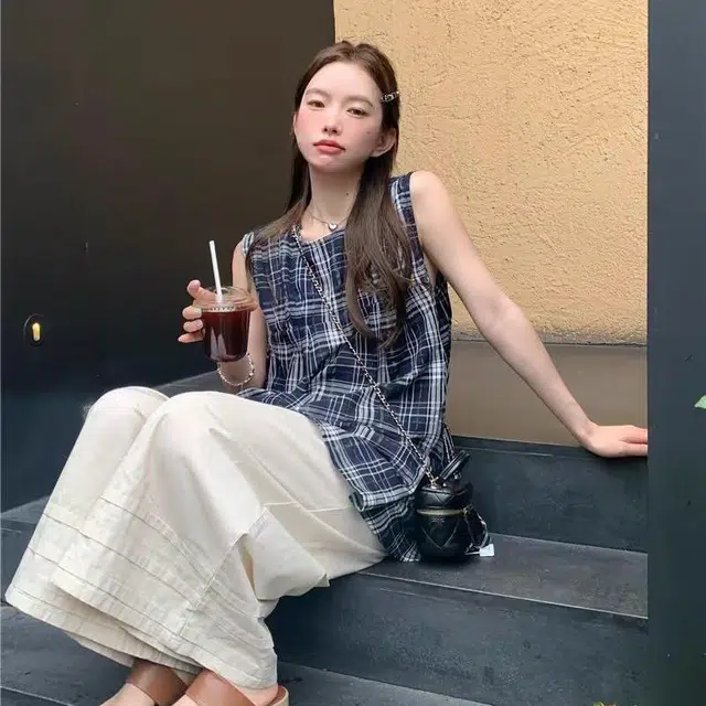 ABBY GODDESS T