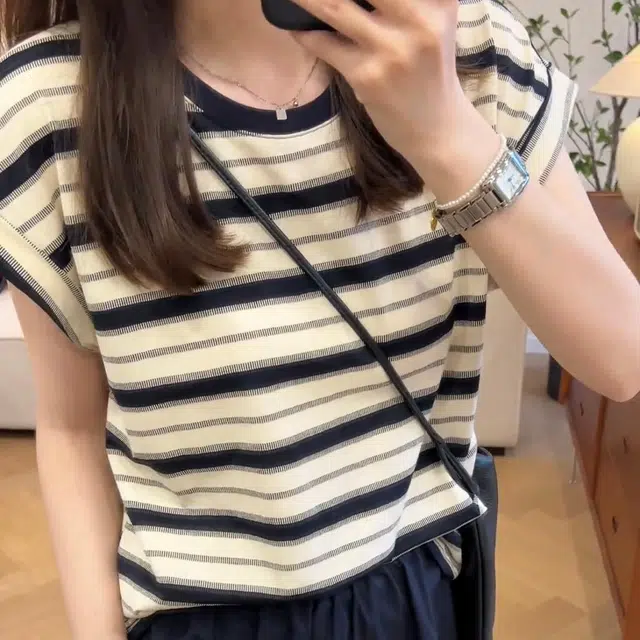 ABBY GODDESS T