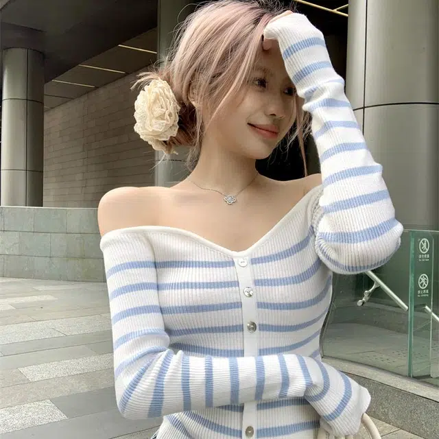 ABBY GODDESS T