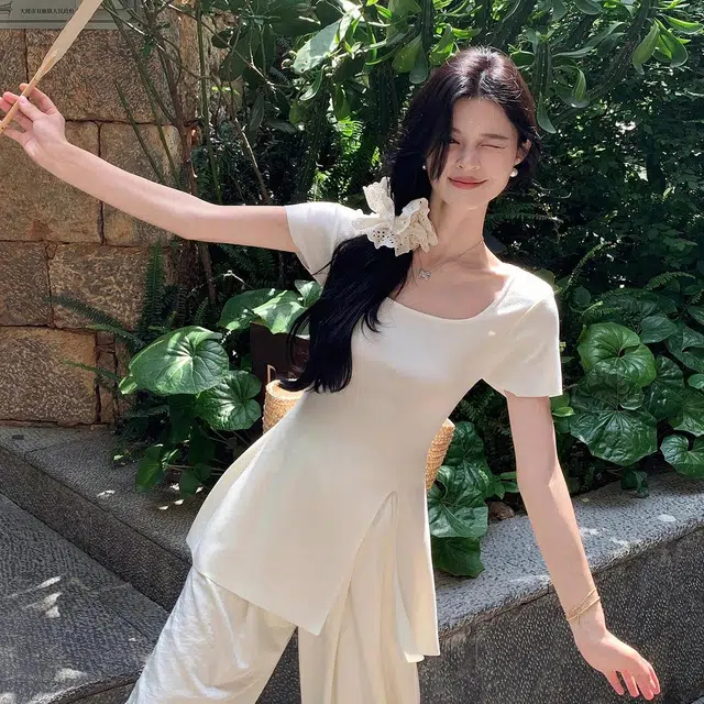 ABBY GODDESS T