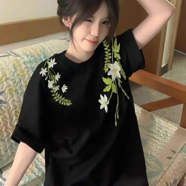 ABBY GODDESS T
