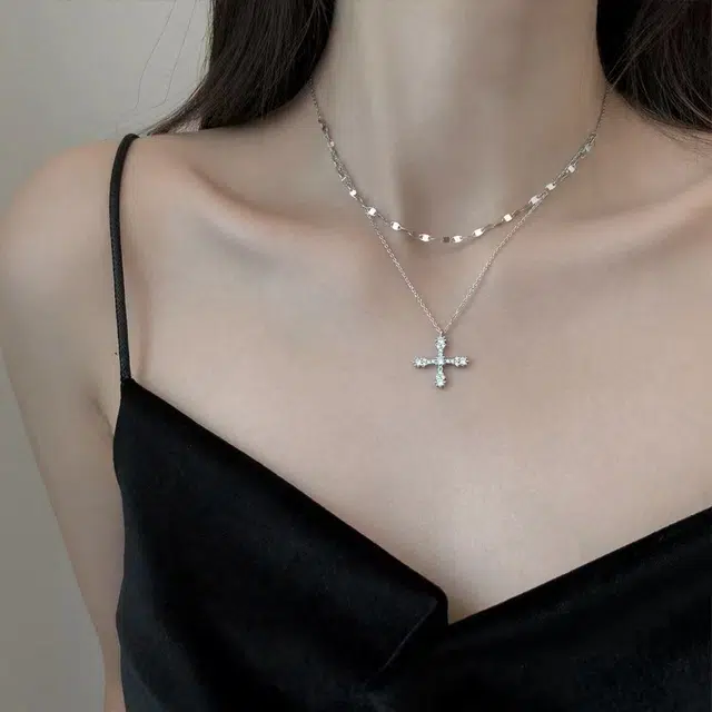 前方大荒野 双层叠戴十字欧美潮流轻奢高级感温柔甜美优雅迷人小众简约时尚设计时髦精致气质日常百搭 钛钢 项链 女款