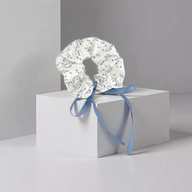 前方大荒野 天青碎花丝带大肠圈清新小花文雅温柔精致日常百搭小众设计扎丸子头马尾辫时髦气质#好运 棉麻 发圈 女款