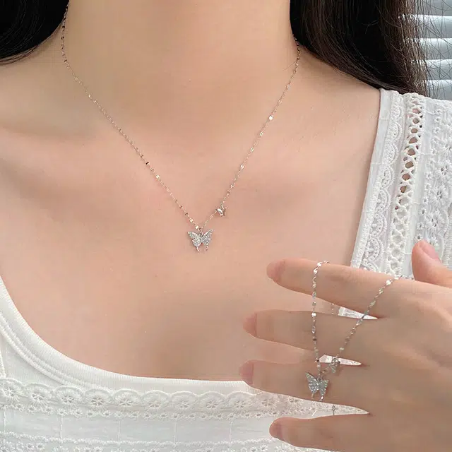 前方大荒野 星光蝴蝶轻奢高级感小众设计精致简约个性冷淡风好运之选 琉璃 项链 女款