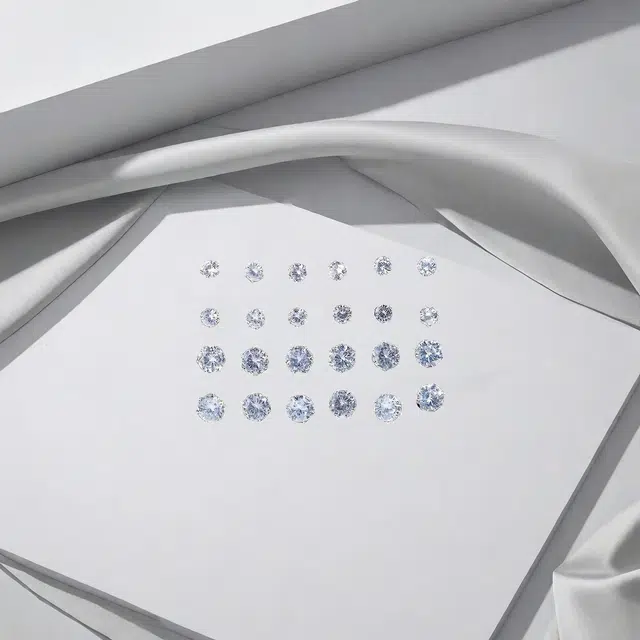 S925