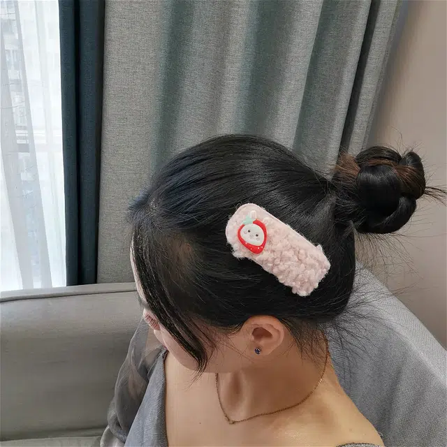 前方大荒野 毛绒一字夹女生侧边夹子前额碎发刘海夹萌趣卡通风格甜美可爱小清新日常百搭发卡发饰 合金 发夹 女款