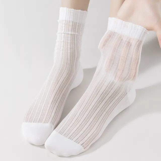 黛梦恋 透气凉感超薄纯色简约中筒袜 女款