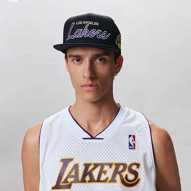 Mitchell Ness