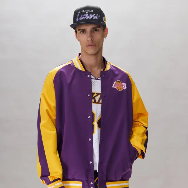 Mitchell Ness NBA Logo