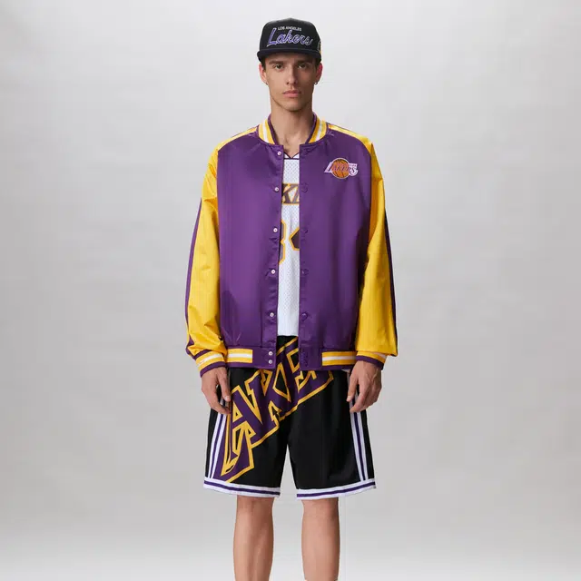 Mitchell Ness NBA Logo