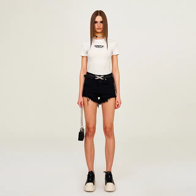 SMFK FUTURE DNA T