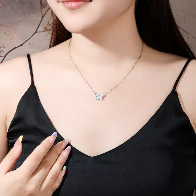 S925
